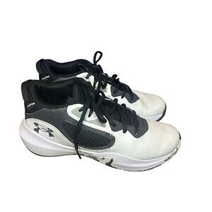 Under Armour Basketball Shoes Black white high top size 9